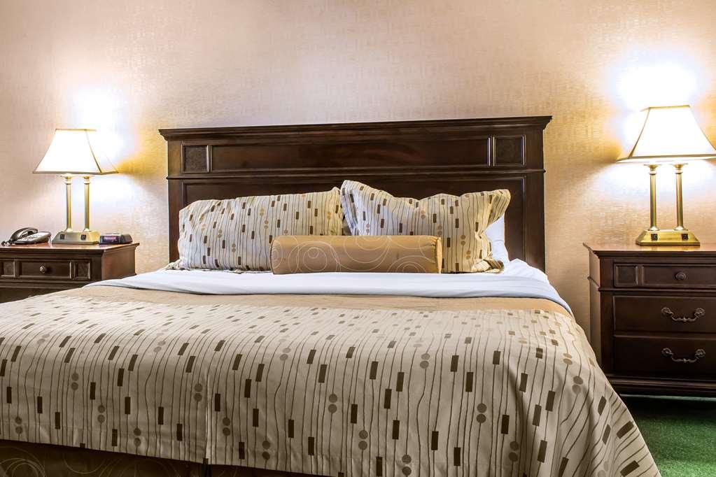 Clarion Hotel Philadelphia International Airport Эссингтон Номер фото