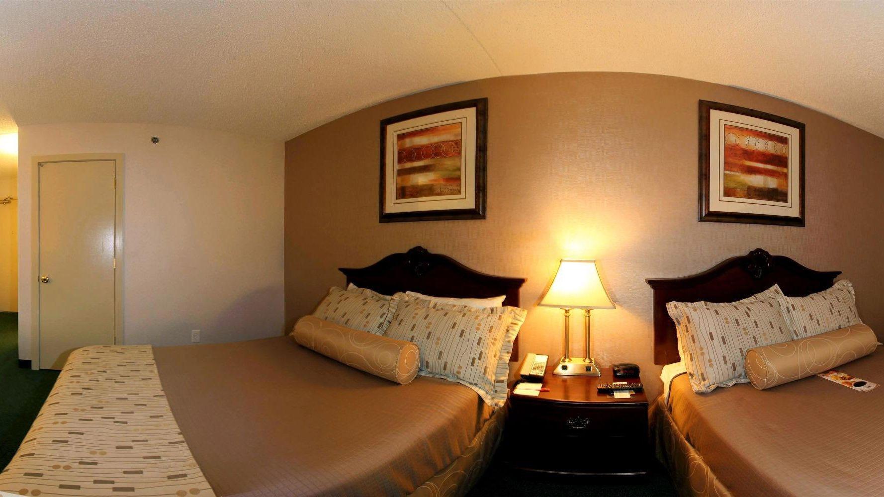 Clarion Hotel Philadelphia International Airport Эссингтон Экстерьер фото