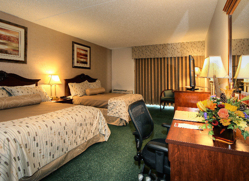 Clarion Hotel Philadelphia International Airport Эссингтон Номер фото